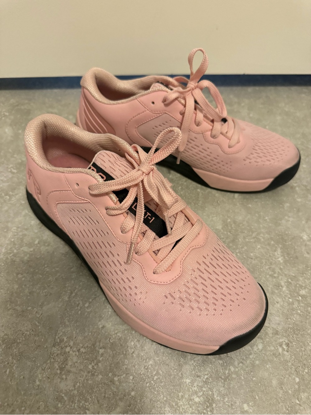 TYR Women's CXT-1 Light Pink Athletic Trainers w9/m8.5